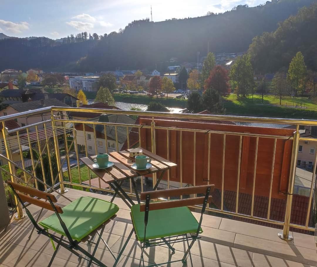 Apartmaji Pr' Nas Lasko Exterior photo
